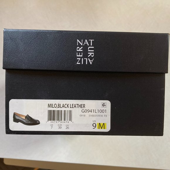Naturalizer Woman's Black Leather Loafers - 9M - New Without Tags - Picture 7 of 8
